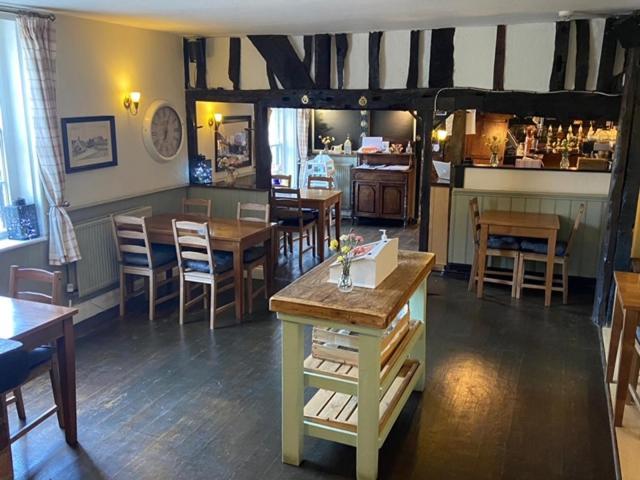 Hotel The White Hart Newenden Exterior foto